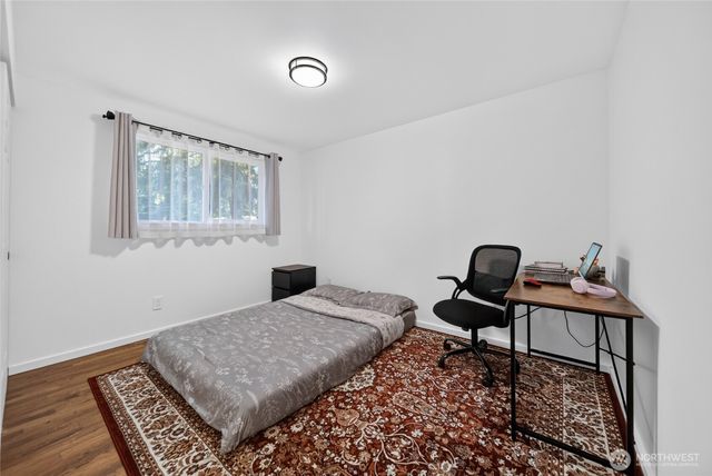 233 S 301st Street, Federal Way, WA 98003