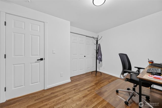 233 S 301st Street, Federal Way, WA 98003