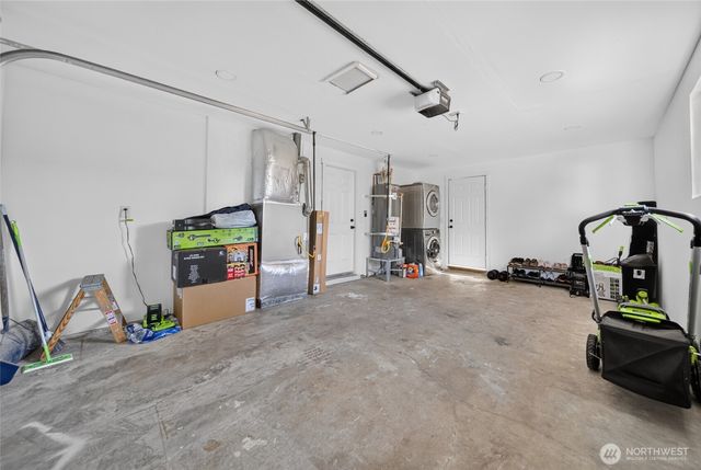 233 S 301st Street, Federal Way, WA 98003