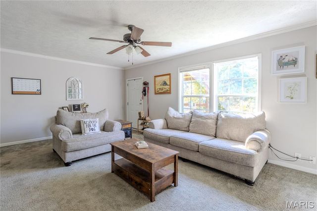 20602 Laramie Road, St Robert, MO 65584