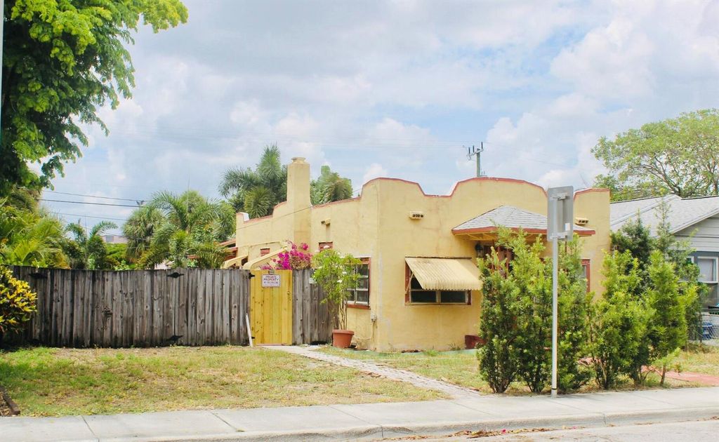 519 N J Street 1, Lake Worth Beach, FL 33460