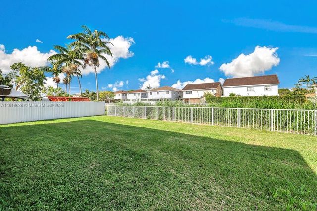 13937 SW 278th St, Homestead, FL 33032