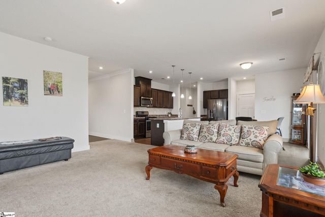 105 Jones Peak Drive, Simpsonville, SC 29681