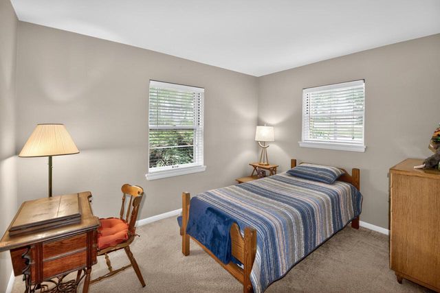 11605 W Mount Vernon AVENUE, Wauwatosa, WI 53226