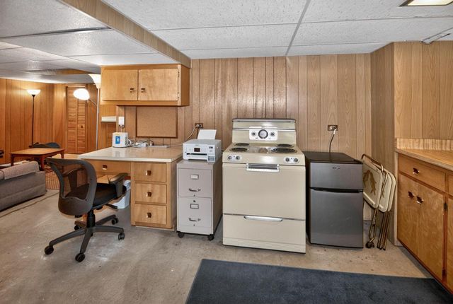 11605 W Mount Vernon AVENUE, Wauwatosa, WI 53226