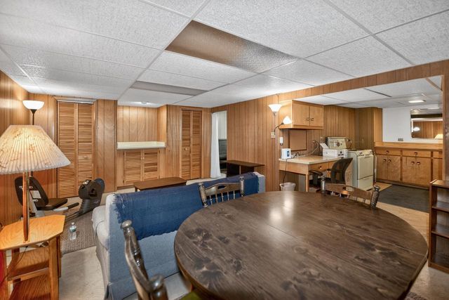11605 W Mount Vernon AVENUE, Wauwatosa, WI 53226