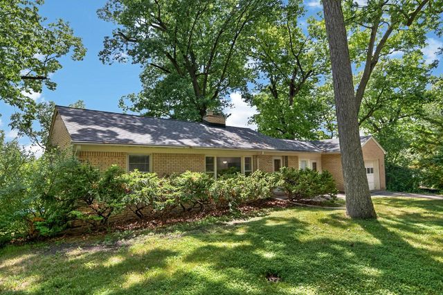 11605 W Mount Vernon AVENUE, Wauwatosa, WI 53226