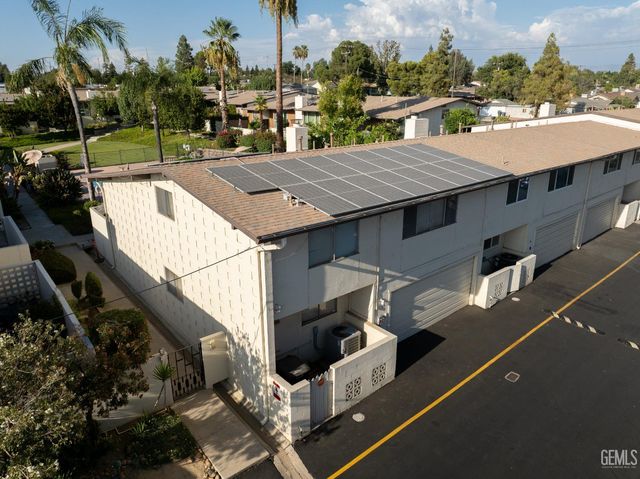 3901 Union Avenue 15, Bakersfield, CA 93305