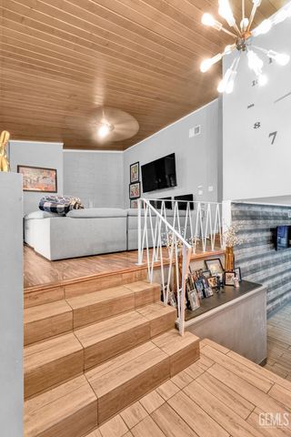 3901 Union Avenue 15, Bakersfield, CA 93305