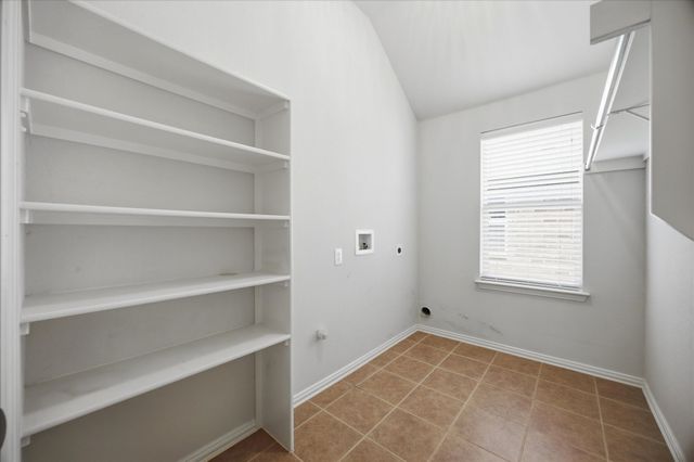 2011 Eagle Lake Drive, Forney, TX 75126