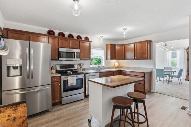 114 Applegrove Drive, Nicholasville, KY 40356