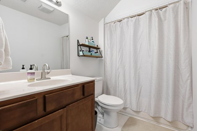 114 Applegrove Drive, Nicholasville, KY 40356