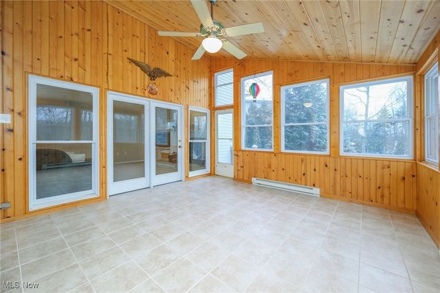 630 Woodhaven Drive, Cuyahoga Falls, OH 44223