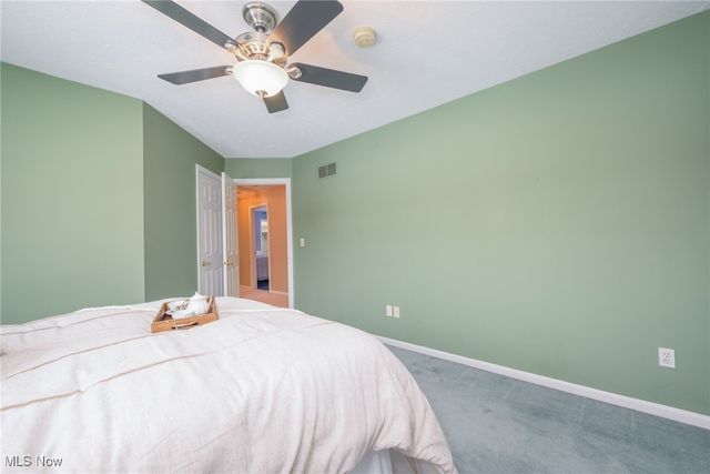 630 Woodhaven Drive, Cuyahoga Falls, OH 44223