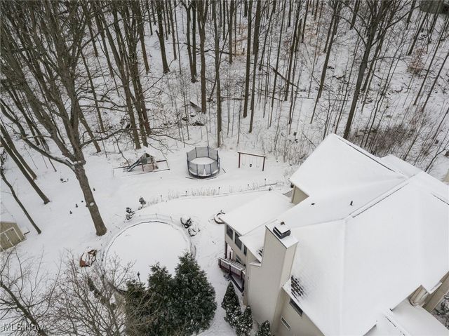 630 Woodhaven Drive, Cuyahoga Falls, OH 44223