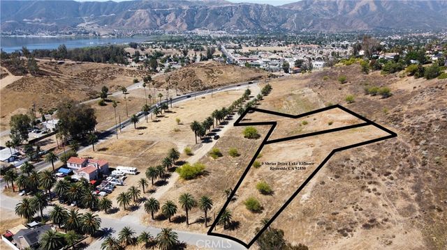 100 Robertson Street, Lake Elsinore, CA 92530