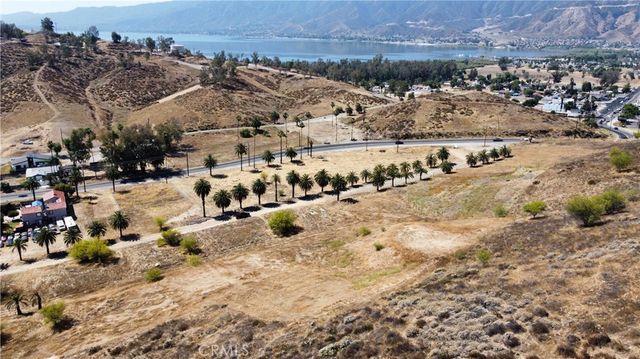 100 Robertson Street, Lake Elsinore, CA 92530