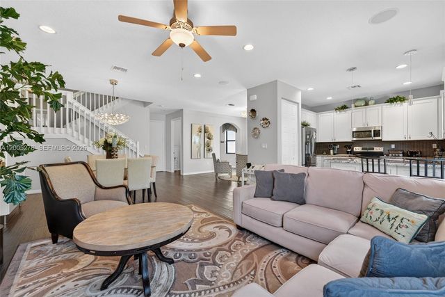 19278 NE 6th Ave, Miami, FL 33179