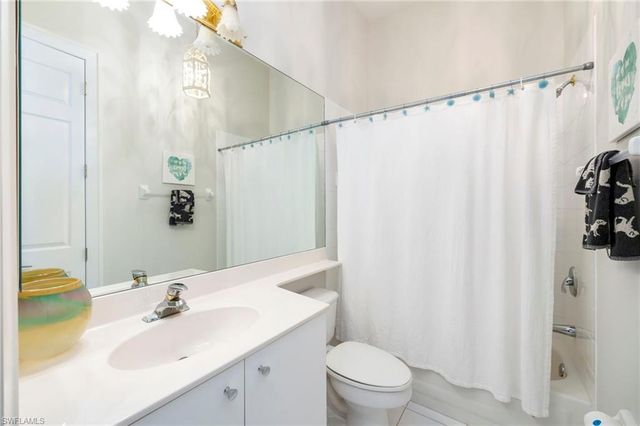 3463 Marbella CT, Bonita Springs, FL 34134