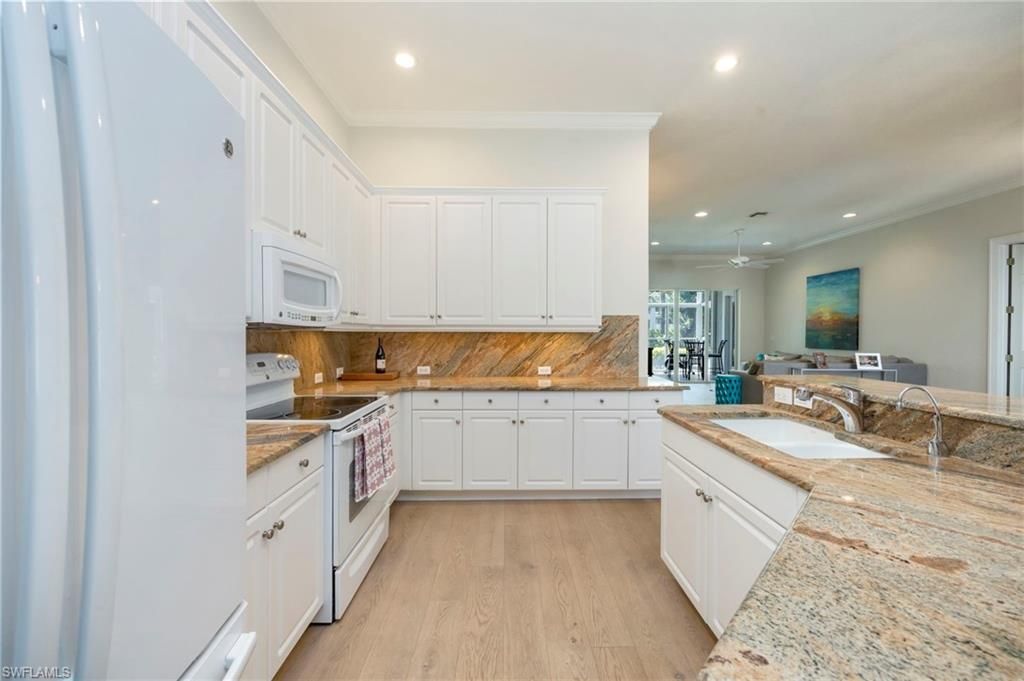 3463 Marbella CT, BONITA SPRINGS, FL 34134 — photo 3