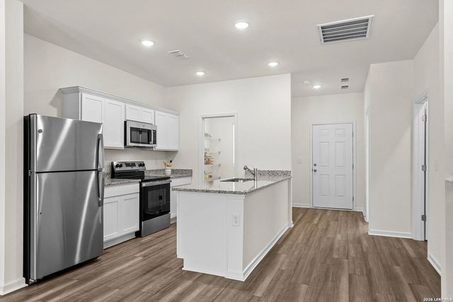 4607 Flying Hooves, San Antonio, TX 78222