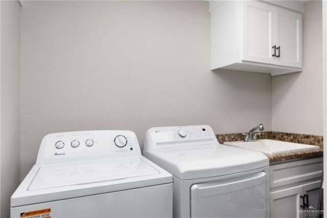 2002 N Mayberry Boulevard, Alton, TX 78573