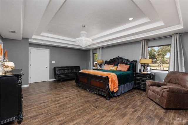 2002 N Mayberry Boulevard, Alton, TX 78573