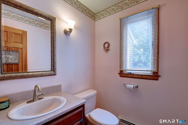 6 Smithbrook Terrace, Glastonbury, CT 06033