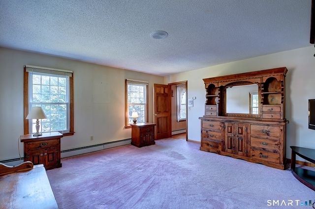 6 Smithbrook Terrace, Glastonbury, CT 06033