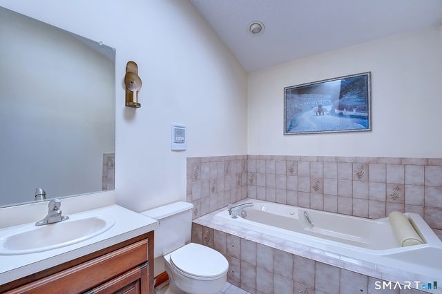 6 Smithbrook Terrace, Glastonbury, CT 06033