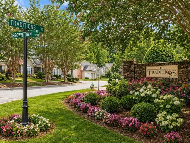 5803 Courtyard Circle, Chattanooga, TN 37415