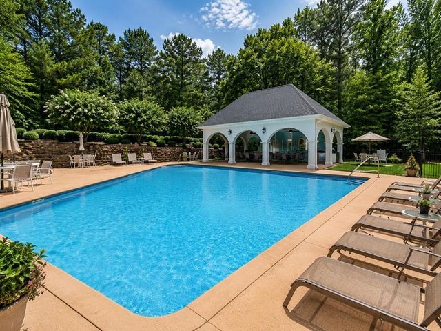 5803 Courtyard Circle, Chattanooga, TN 37415