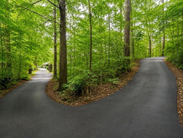 5803 Courtyard Circle, Chattanooga, TN 37415