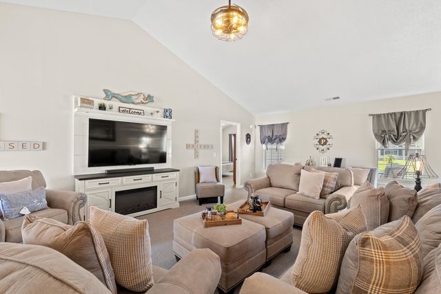 532 Drake Ln., Myrtle Beach, SC 29575
