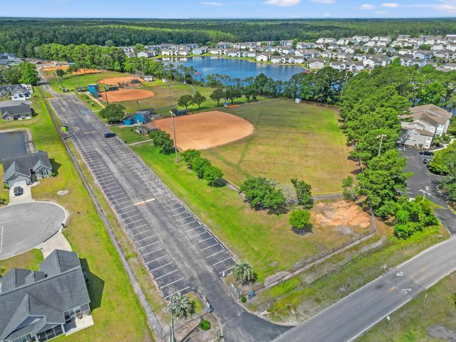 532 Drake Ln., Myrtle Beach, SC 29575