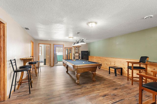 1055 Johnson Place SE, Owatonna, MN 55060