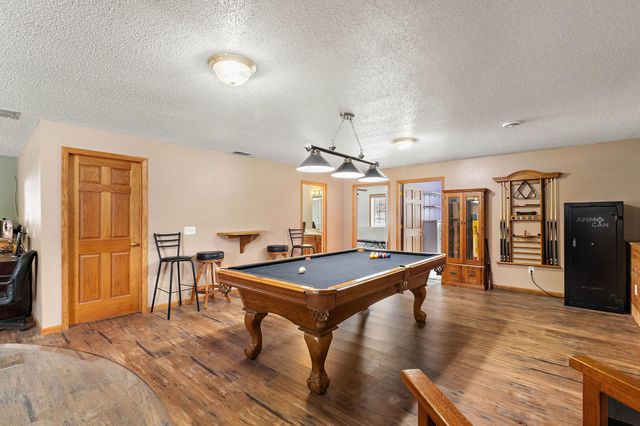 1055 Johnson Place SE, Owatonna, MN 55060