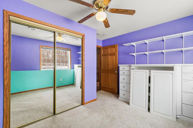 1055 Johnson Place SE, Owatonna, MN 55060