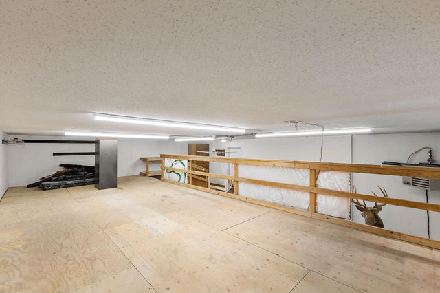 1055 Johnson Place SE, Owatonna, MN 55060