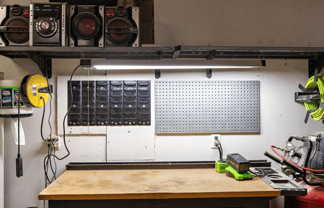 1055 Johnson Place SE, Owatonna, MN 55060