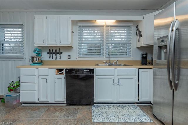 6316 Linda Drive, Lewisville, NC 27023