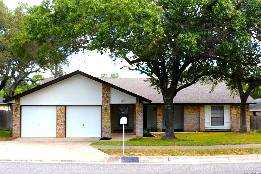 13811 Brook Hollow, San Antonio, TX 78232