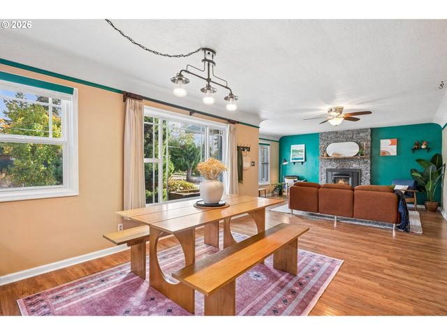 611 Se 146TH Ave, Portland, OR 97233