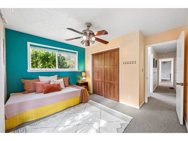 611 Se 146TH Ave, Portland, OR 97233