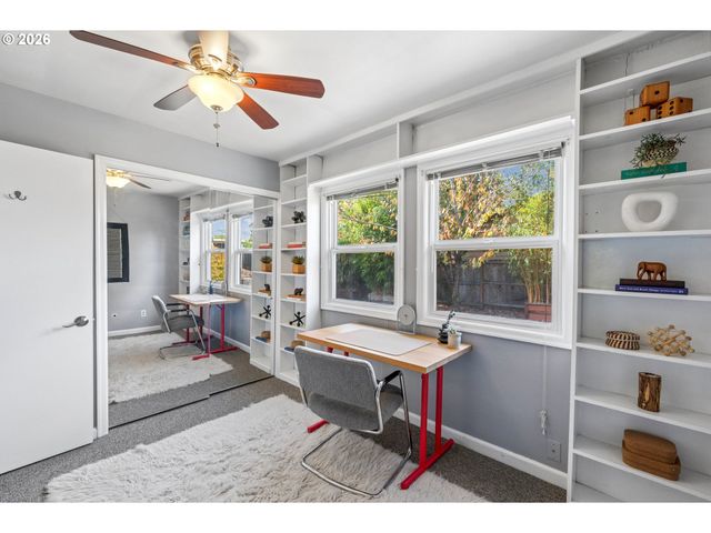 611 Se 146TH Ave, Portland, OR 97233