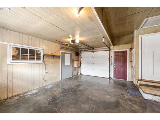611 Se 146TH Ave, Portland, OR 97233