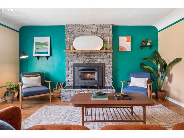 611 Se 146TH Ave, Portland, OR 97233
