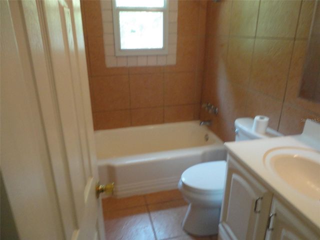 1334 NE 1ST AVENUE, Gainesville, FL 32641