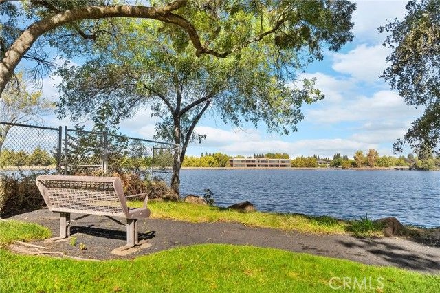 9 Sierra Lakeside, Chico, CA 95928