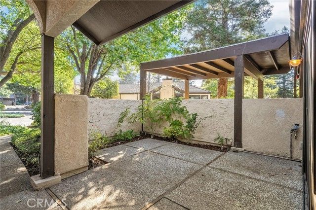 9 Sierra Lakeside, Chico, CA 95928